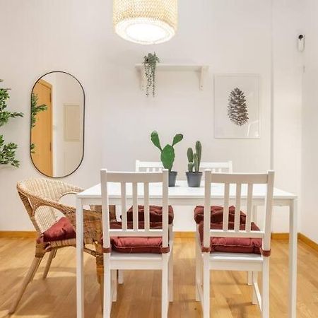 Teatro Apartman Barcelona Kültér fotó